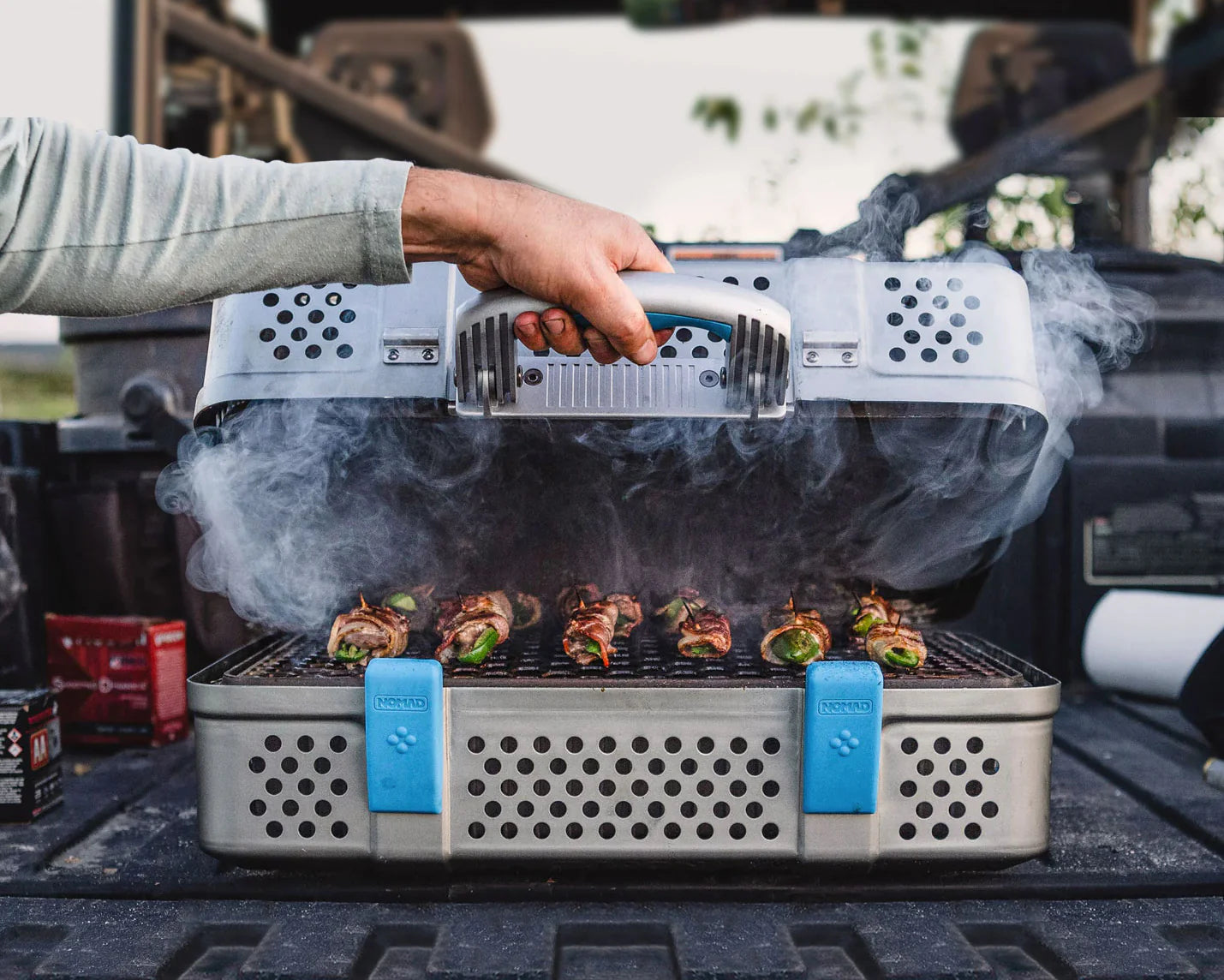 NOMAD | Grill & Smoker